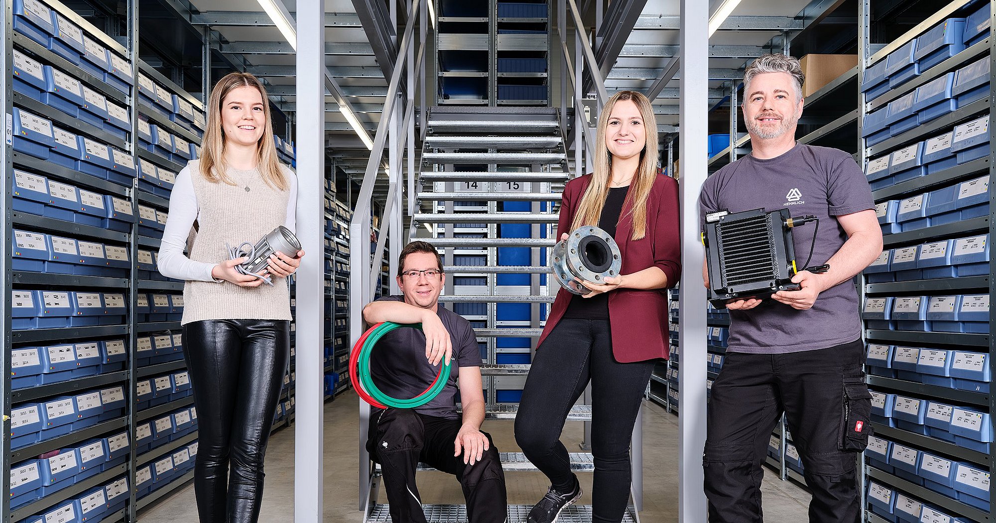 Hennlich Rails Spezialist für Industrietechnik | HENNLICH